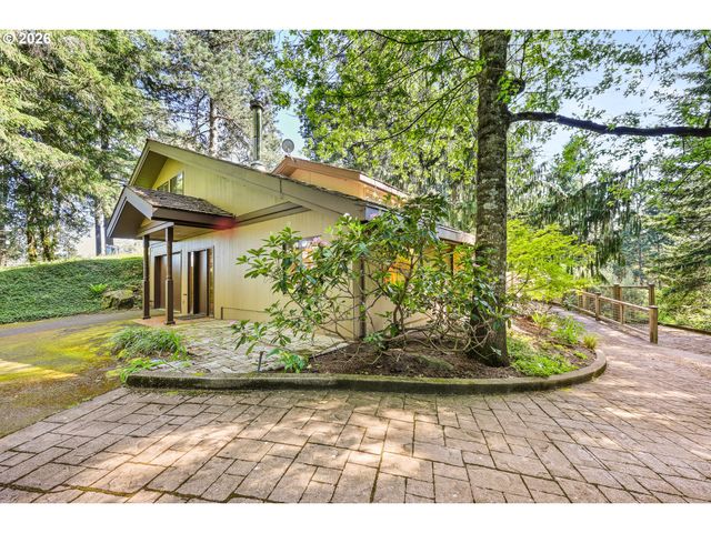 85368 RIDGETOP Dr, Eugene, OR 97405