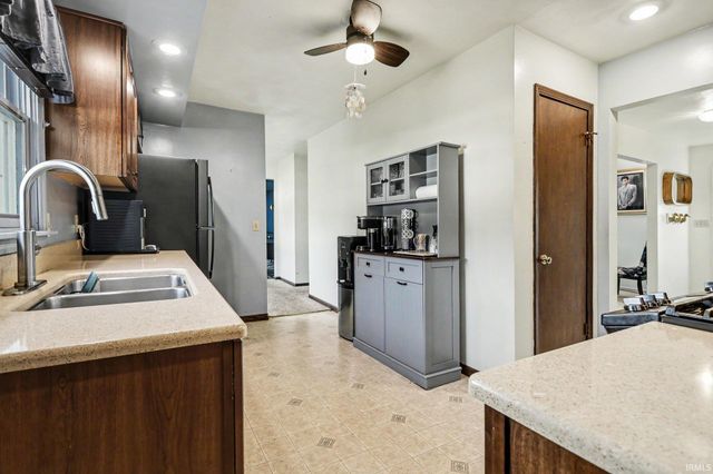 57161 Clona Court, South Bend, IN 46619