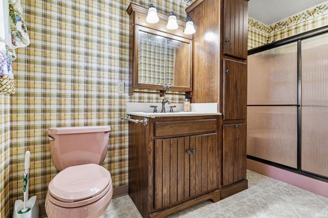 57161 Clona Court, South Bend, IN 46619