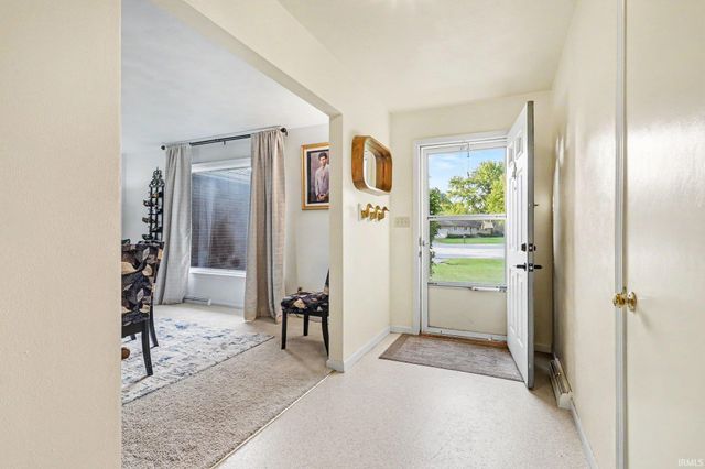 57161 Clona Court, South Bend, IN 46619