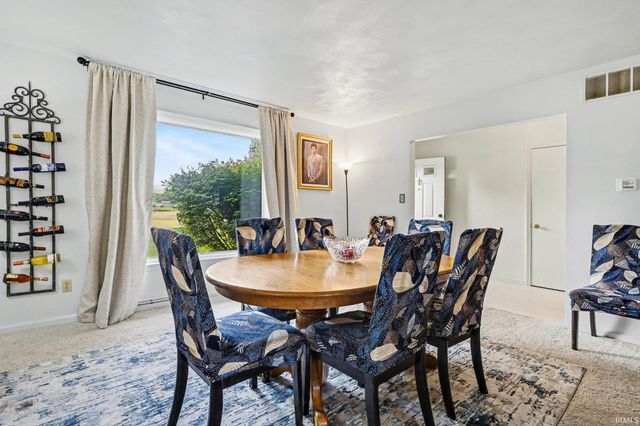 57161 Clona Court, South Bend, IN 46619