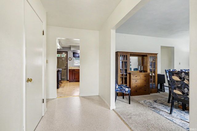 57161 Clona Court, South Bend, IN 46619