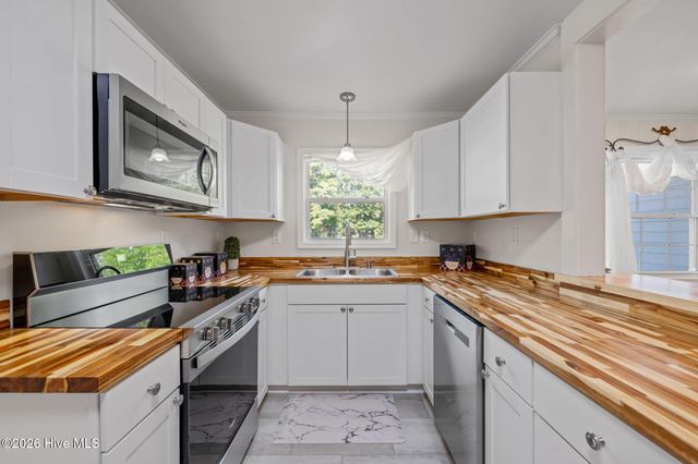 302 Fleetwood Street, Havelock, NC 28532