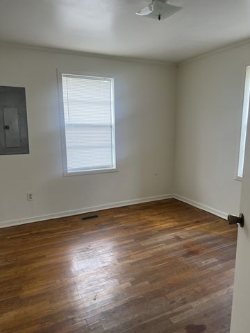 610 Majors Blvd, Lynchburg, TN 37352