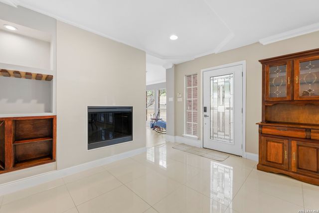 800 Hop Tree, San Antonio, TX 78260