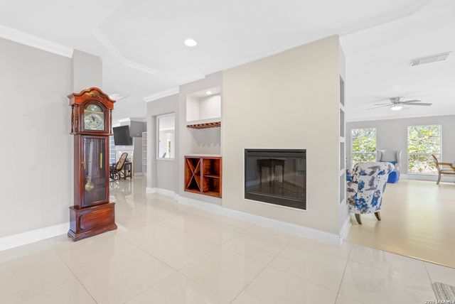 800 Hop Tree, San Antonio, TX 78260