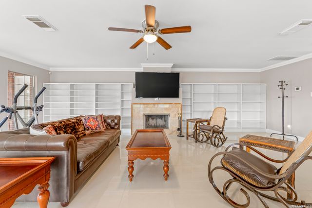 800 Hop Tree, San Antonio, TX 78260