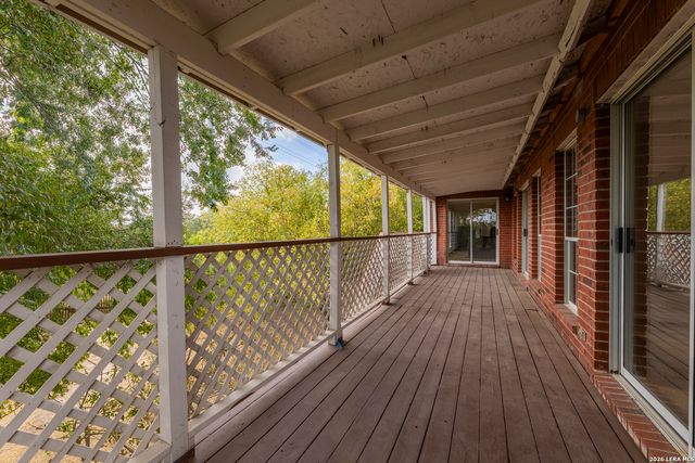 800 Hop Tree, San Antonio, TX 78260