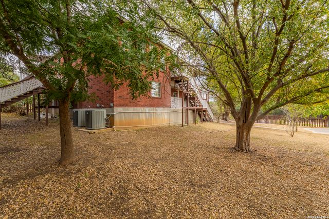 800 Hop Tree, San Antonio, TX 78260