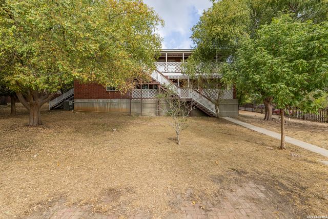 800 Hop Tree, San Antonio, TX 78260