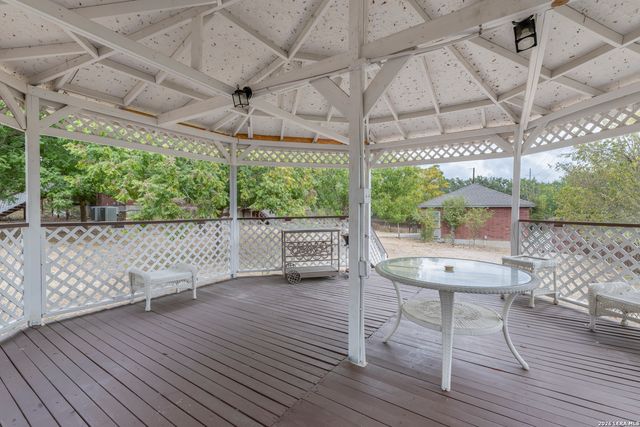 800 Hop Tree, San Antonio, TX 78260