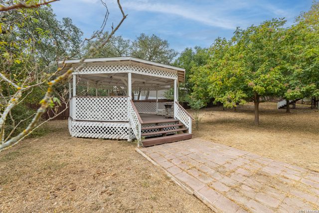 800 Hop Tree, San Antonio, TX 78260