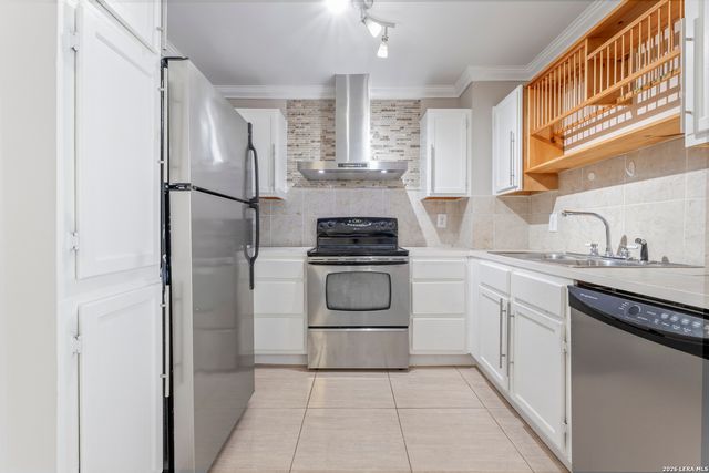 800 Hop Tree, San Antonio, TX 78260