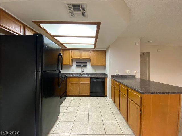 900 Boulder Springs Drive 101, Las Vegas, NV 89128