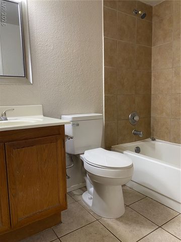 900 Boulder Springs Drive 101, Las Vegas, NV 89128