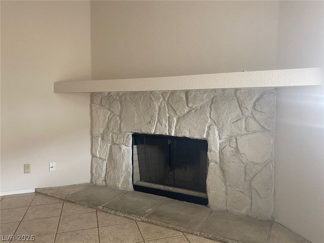 900 Boulder Springs Drive 101, Las Vegas, NV 89128