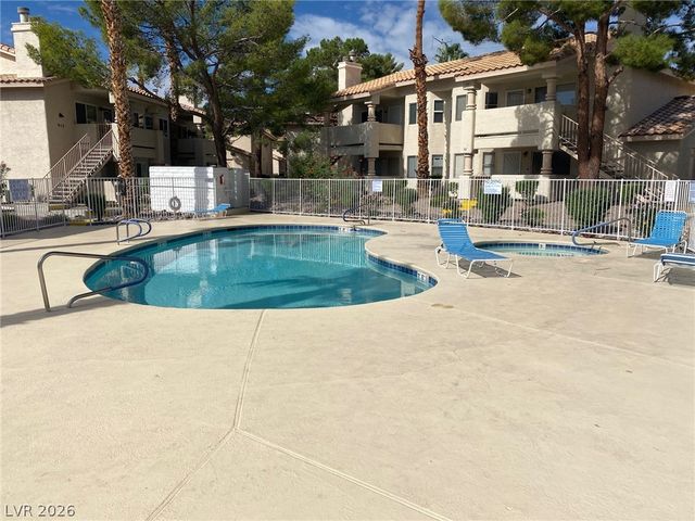 900 Boulder Springs Drive 101, Las Vegas, NV 89128