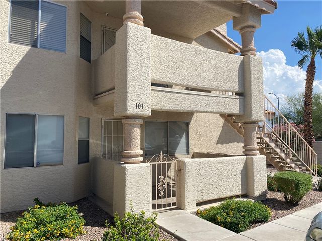 900 Boulder Springs Drive 101, Las Vegas, NV 89128