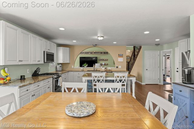 25803 Brookview Boulevard, Brownstown Charter Township, MI 48134