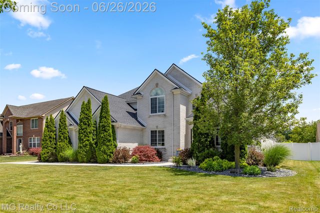 25803 Brookview Boulevard, Brownstown Charter Township, MI 48134