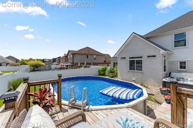 25803 Brookview Boulevard, Brownstown Charter Township, MI 48134