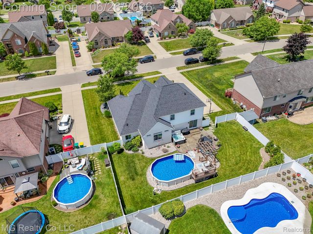 25803 Brookview Boulevard, Brownstown Charter Township, MI 48134
