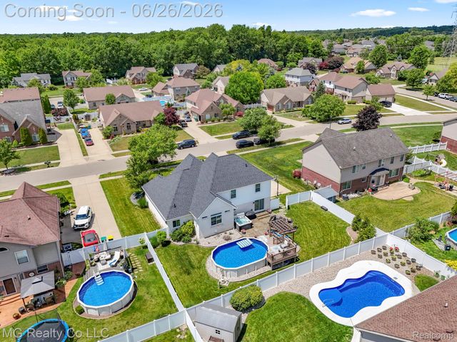 25803 Brookview Boulevard, Brownstown Charter Township, MI 48134