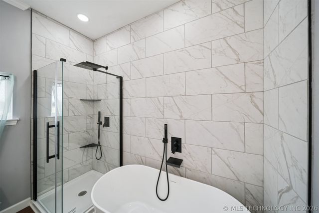 1327 W Davis, Nowata, OK 74048