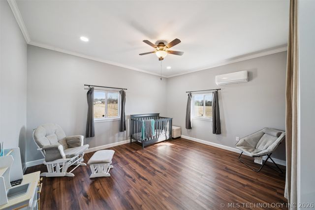 1327 W Davis, Nowata, OK 74048