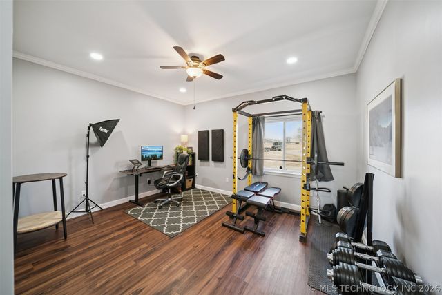 1327 W Davis, Nowata, OK 74048