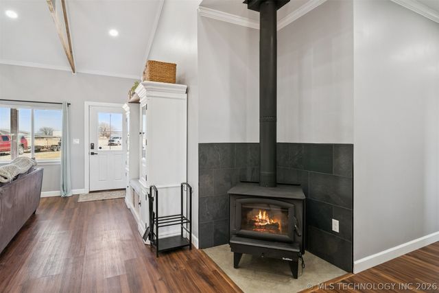 1327 W Davis, Nowata, OK 74048