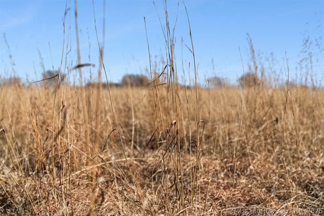 1327 W Davis, Nowata, OK 74048