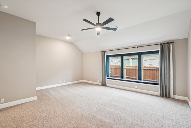 121 Emperor Oak Court, Balch Springs, TX 75181