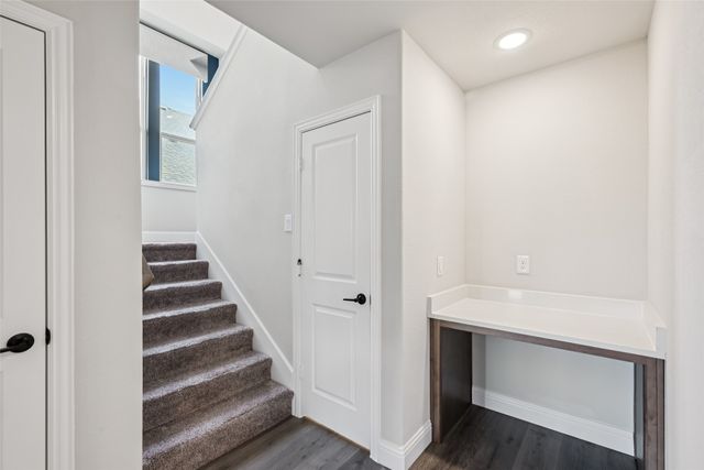 121 Emperor Oak Court, Balch Springs, TX 75181