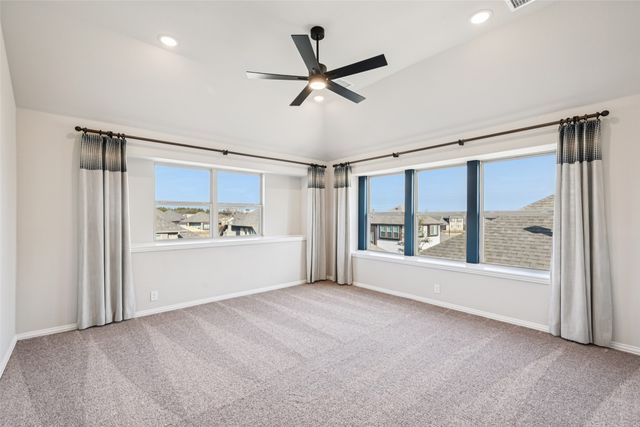 121 Emperor Oak Court, Balch Springs, TX 75181