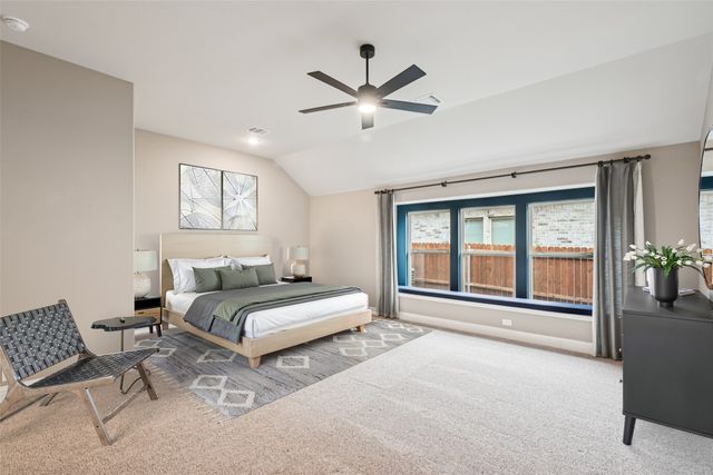 121 Emperor Oak Court, Balch Springs, TX 75181