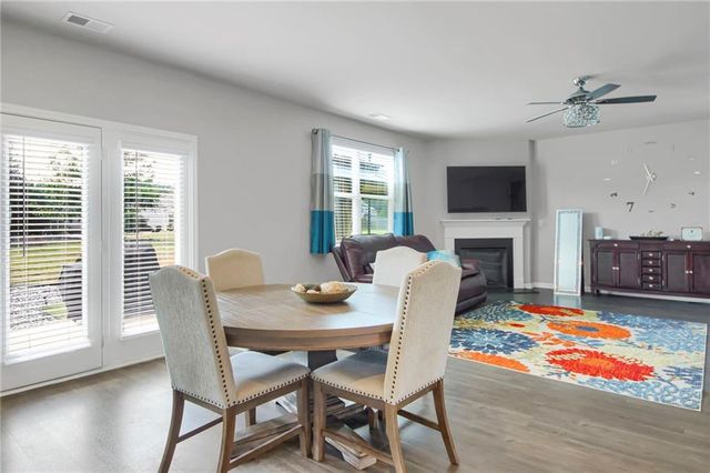 6806 Creekgate Way, Douglasville, GA 30134