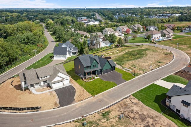 4944 Parkside Circle, Eagan, MN 55124