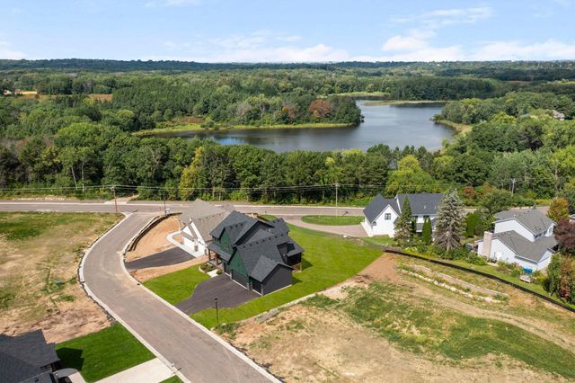 4944 Parkside Circle, Eagan, MN 55124