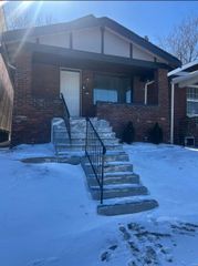 1018 N Hornsby, St Louis, MO 63147