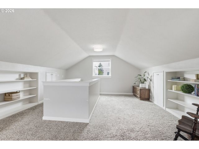 7232 Se STEELE St, Portland, OR 97206