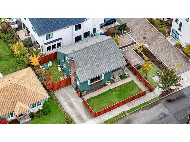 7232 Se STEELE St, Portland, OR 97206