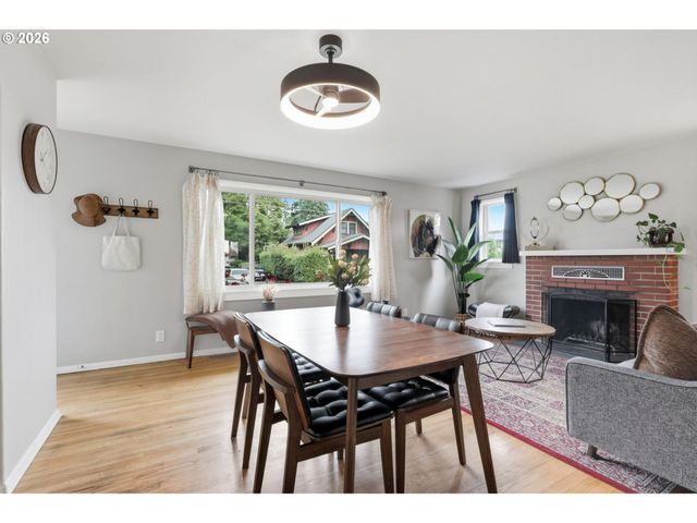 7232 Se STEELE St, Portland, OR 97206