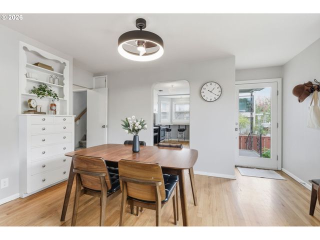 7232 Se STEELE St, Portland, OR 97206