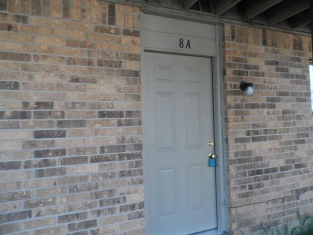 1901 E Lindsey 8A, Norman, OK 73071