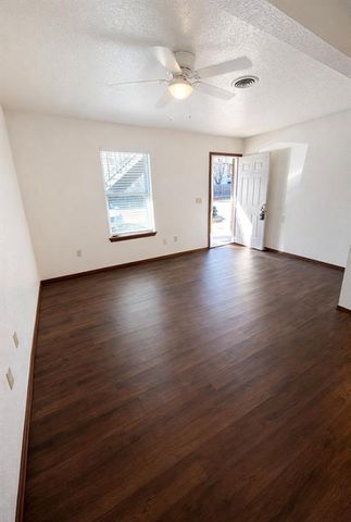 1901 E Lindsey 8A, Norman, OK 73071