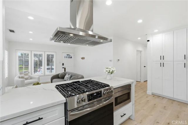 4532 Graywood Avenue, Long Beach, CA 90808