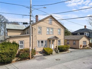 32 Union Street, East Greenwich, RI 02818
