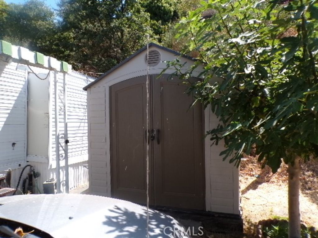 Image 15 of property listing at 12840 Island Drive 7, Clearlake Oaks, CA 95423
