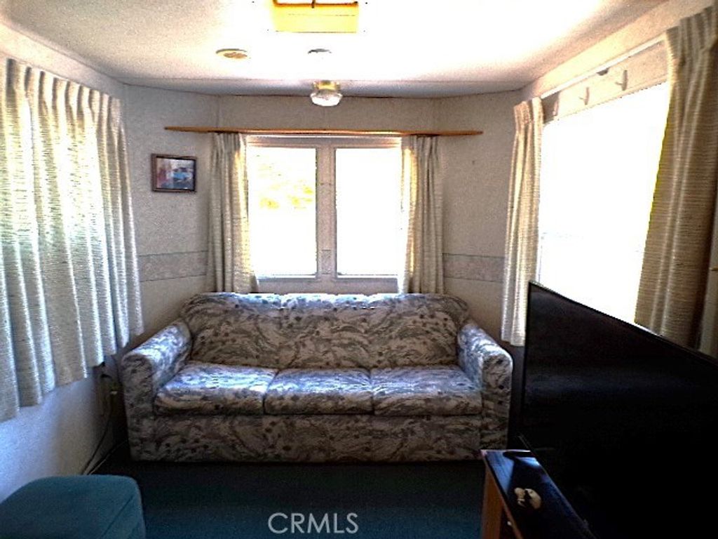 Image 3 of property listing at 12840 Island Drive 7, Clearlake Oaks, CA 95423